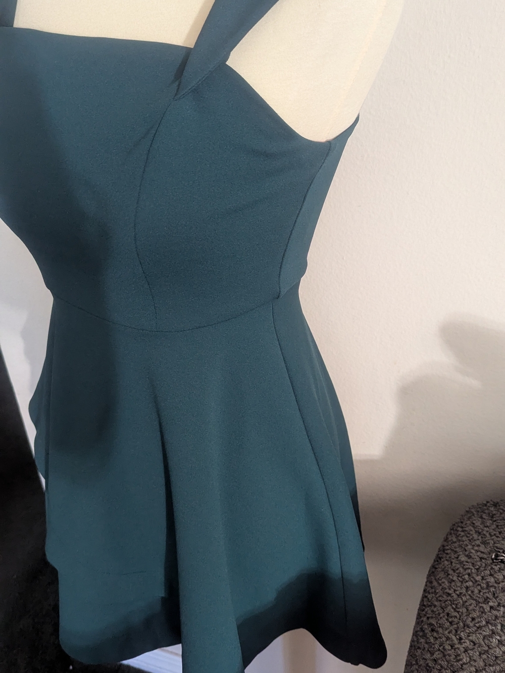 NWT Speechless Dark Green Skater Dress Fit Flare Scuba Knit Ruffle Skirt Size 3 - Picture 2 of 8
